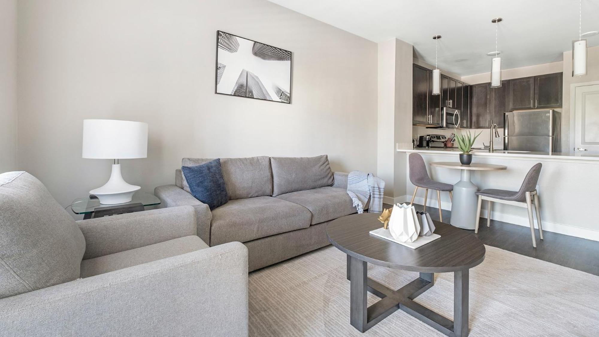 Falcon At Grand Harbor Condos By Barsala Katy Bilik gambar